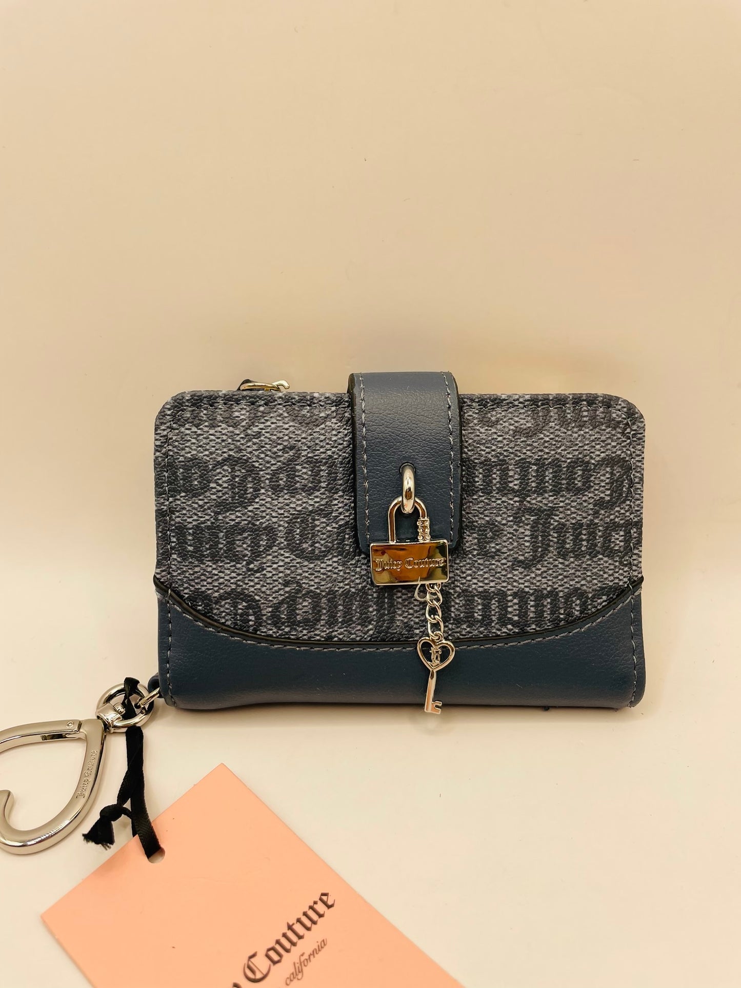 Juicy couture wallet & keychain