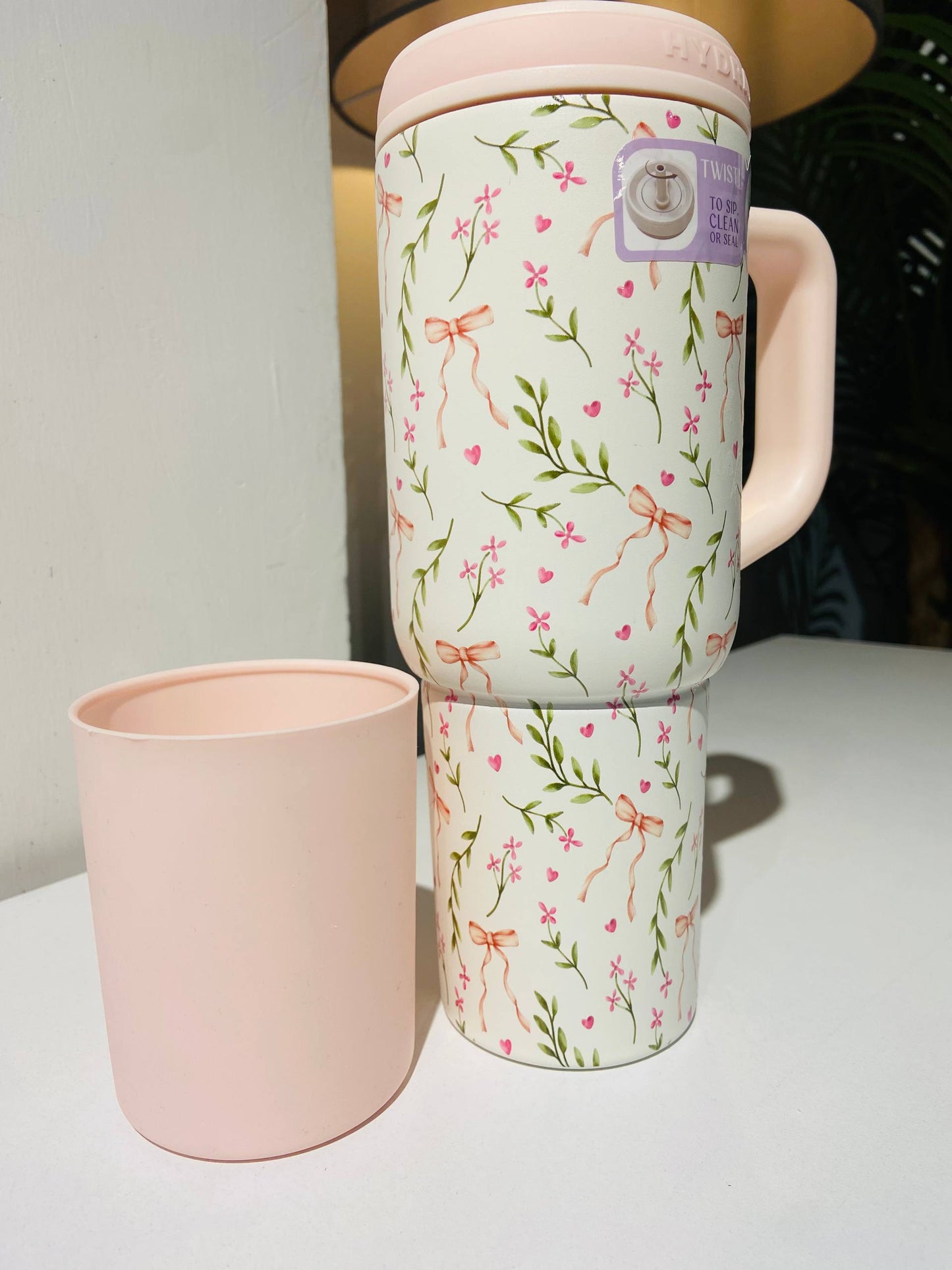 Hydraflow bottle