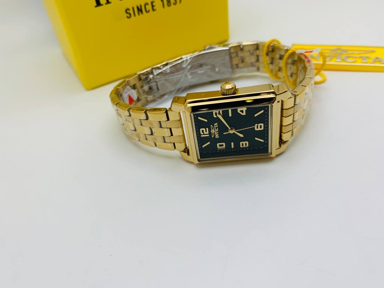 invicta watch