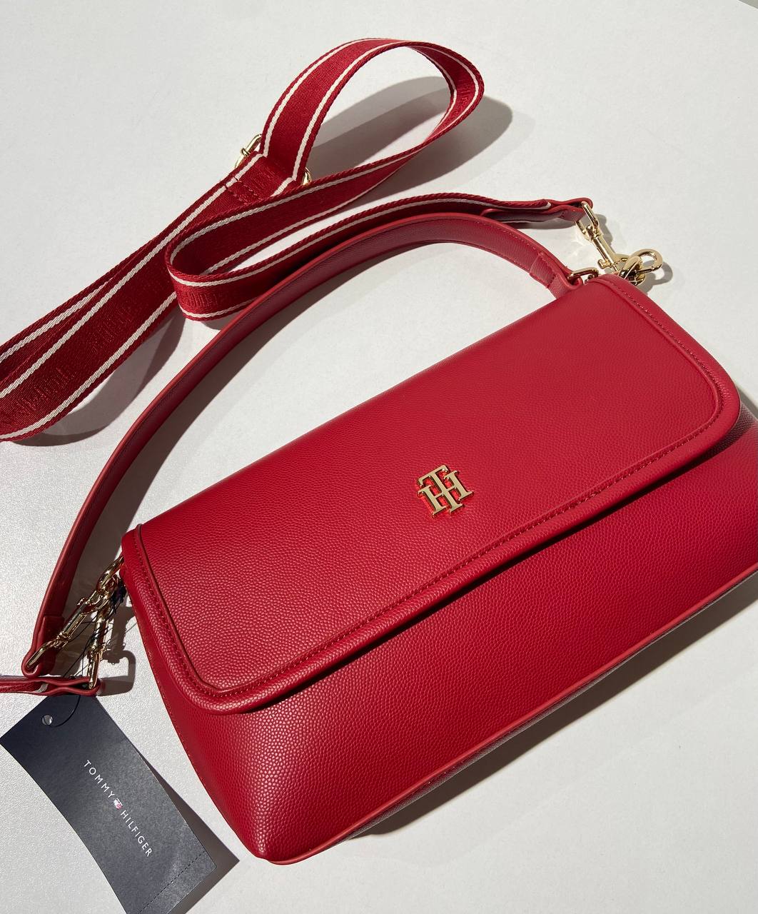 Tommy Hilfiger bag