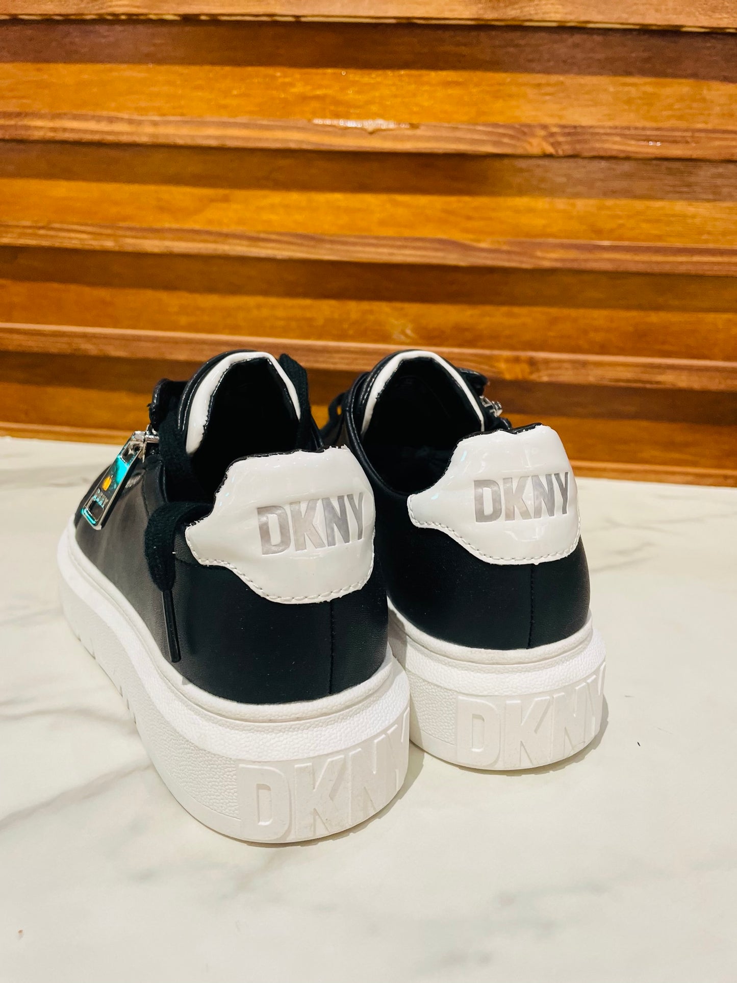 Dkny sneakers