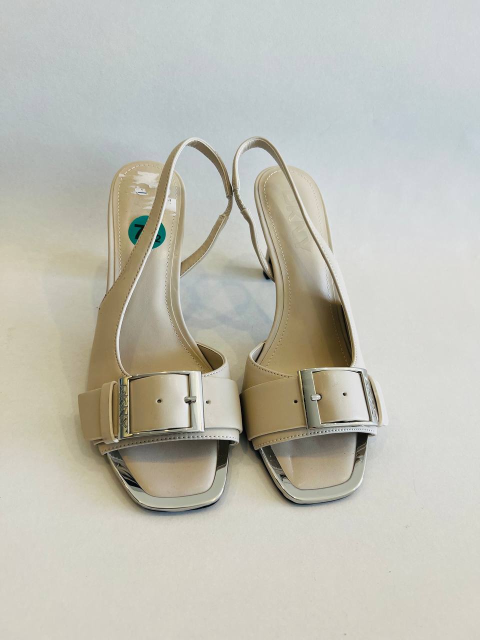 Dkny shoes size 38
