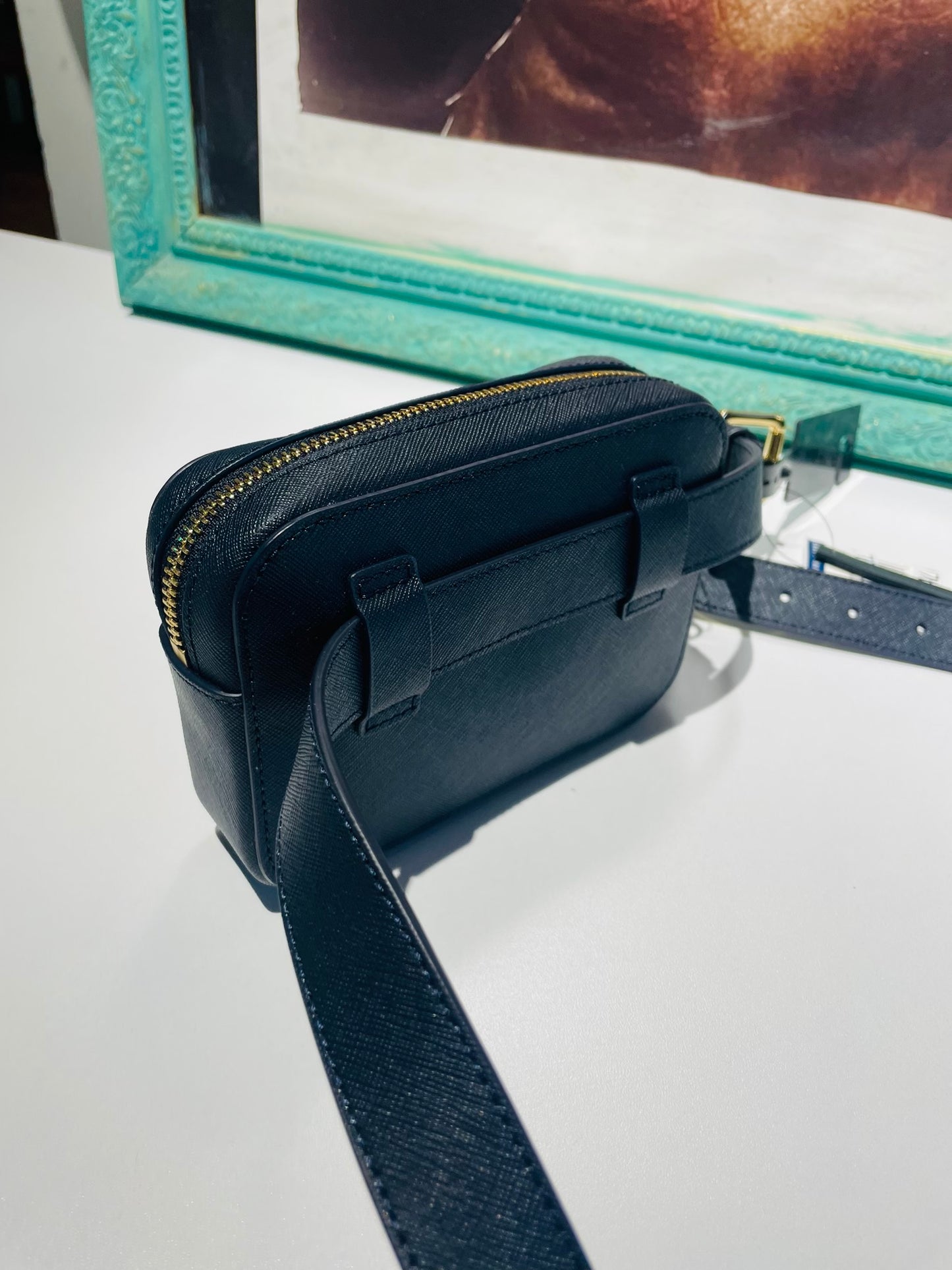 Ralph Lauren belt bag ( the belt can used alone)