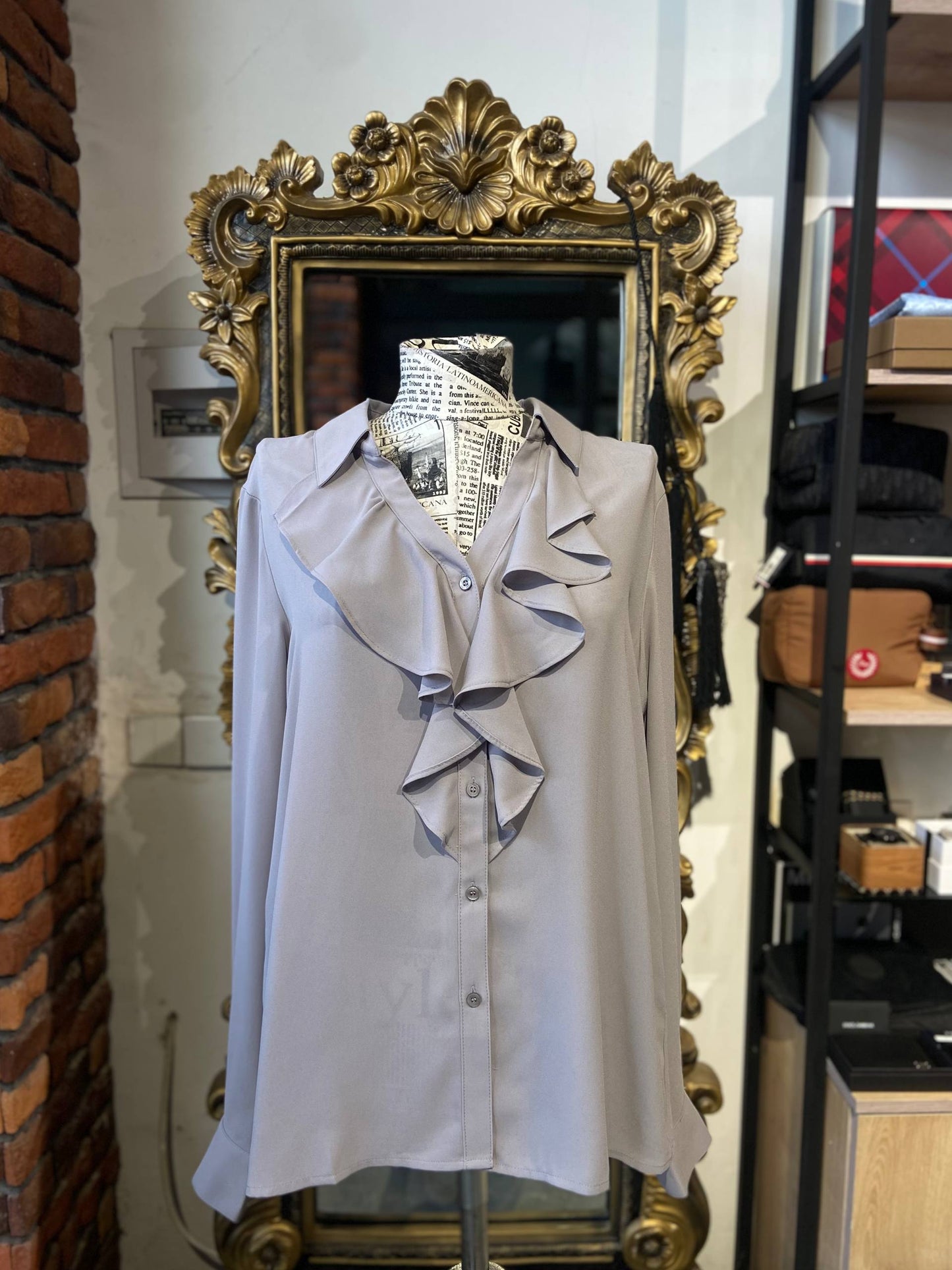Calvin Klein blouse Size medium