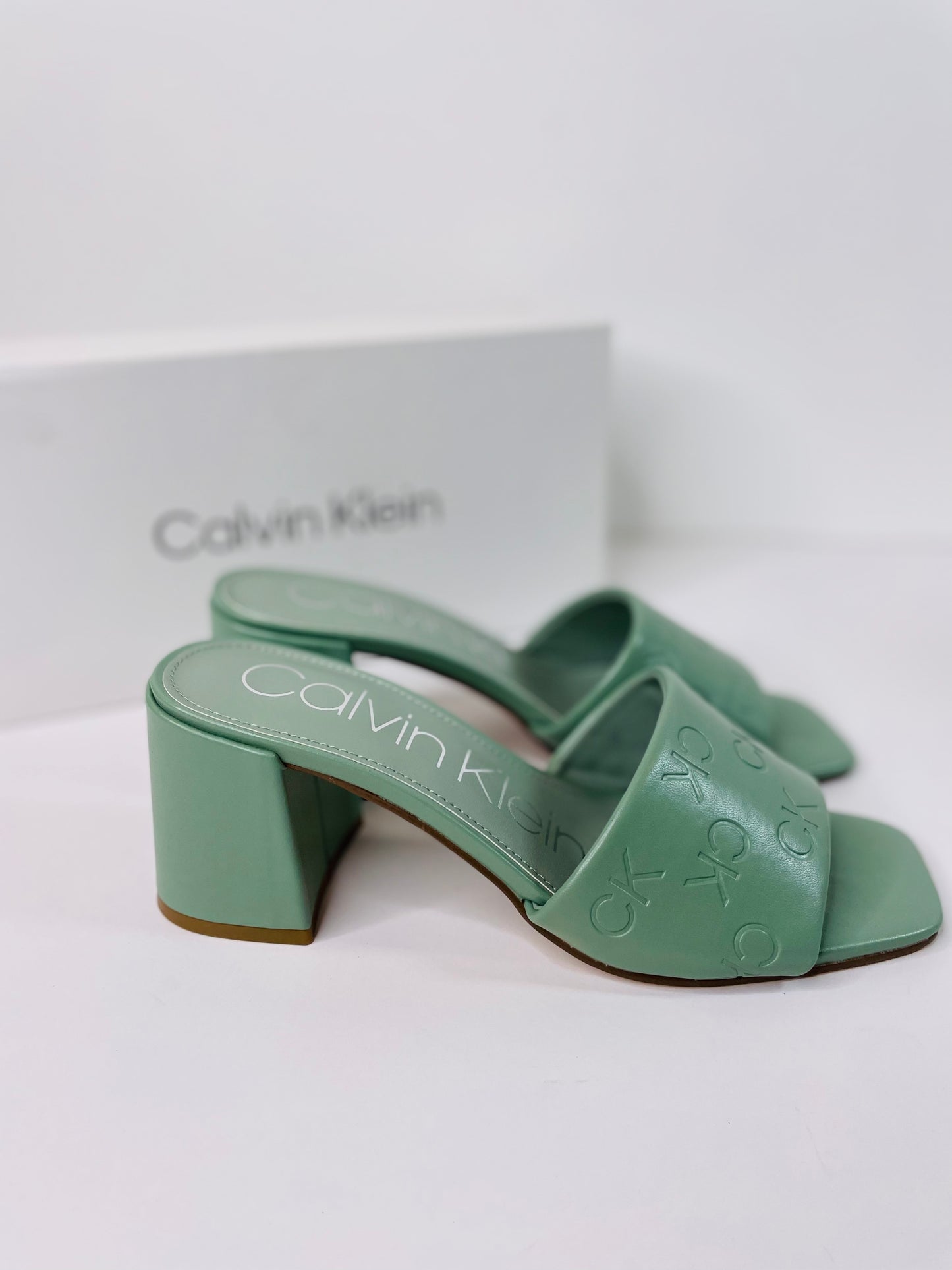 Calvin klein sandal