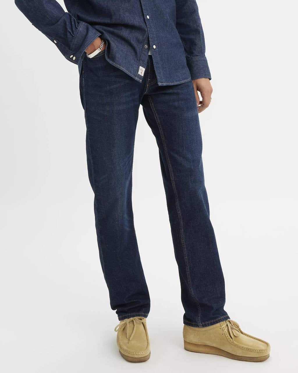 Levis jeans size 32/34