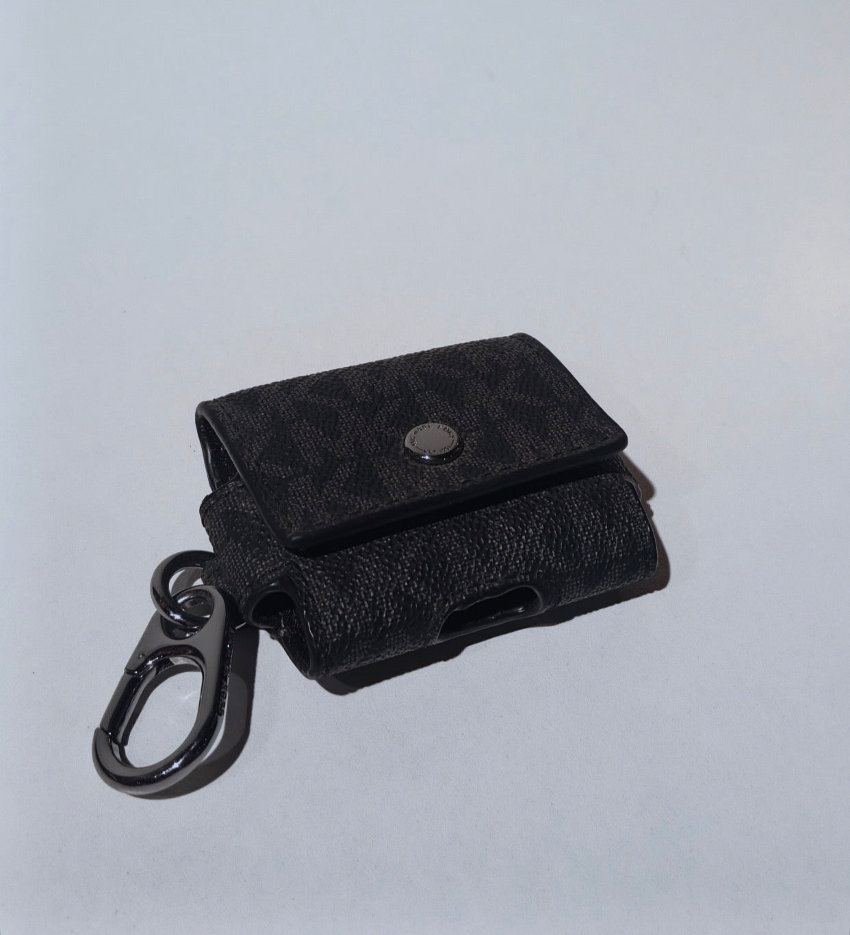 Michael kors AirPod case