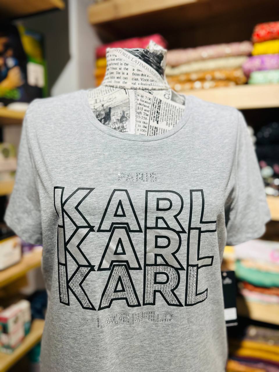 Karl Lagerfeld shirt size medium