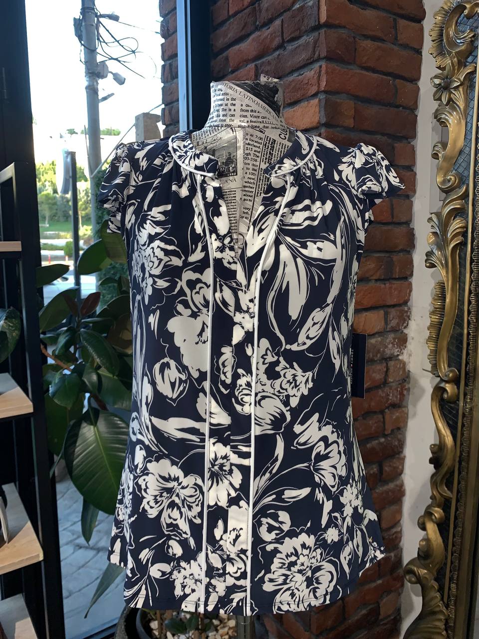 Tommy Hilfiger top