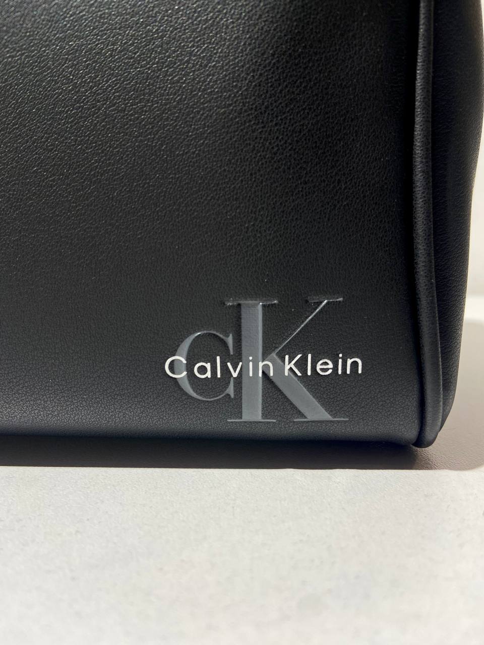 Calvin klein hand bag