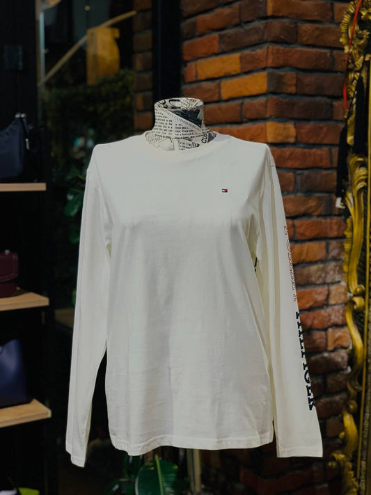 Tommy Hilfiger sweater size large