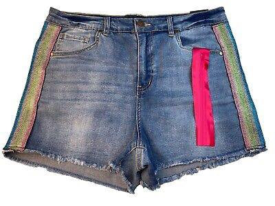 Dollhouse denim short
