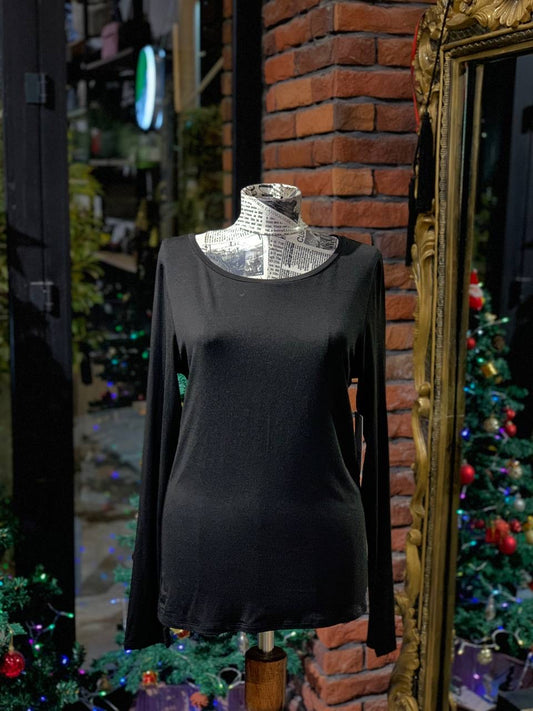 Dkny sweater size medium