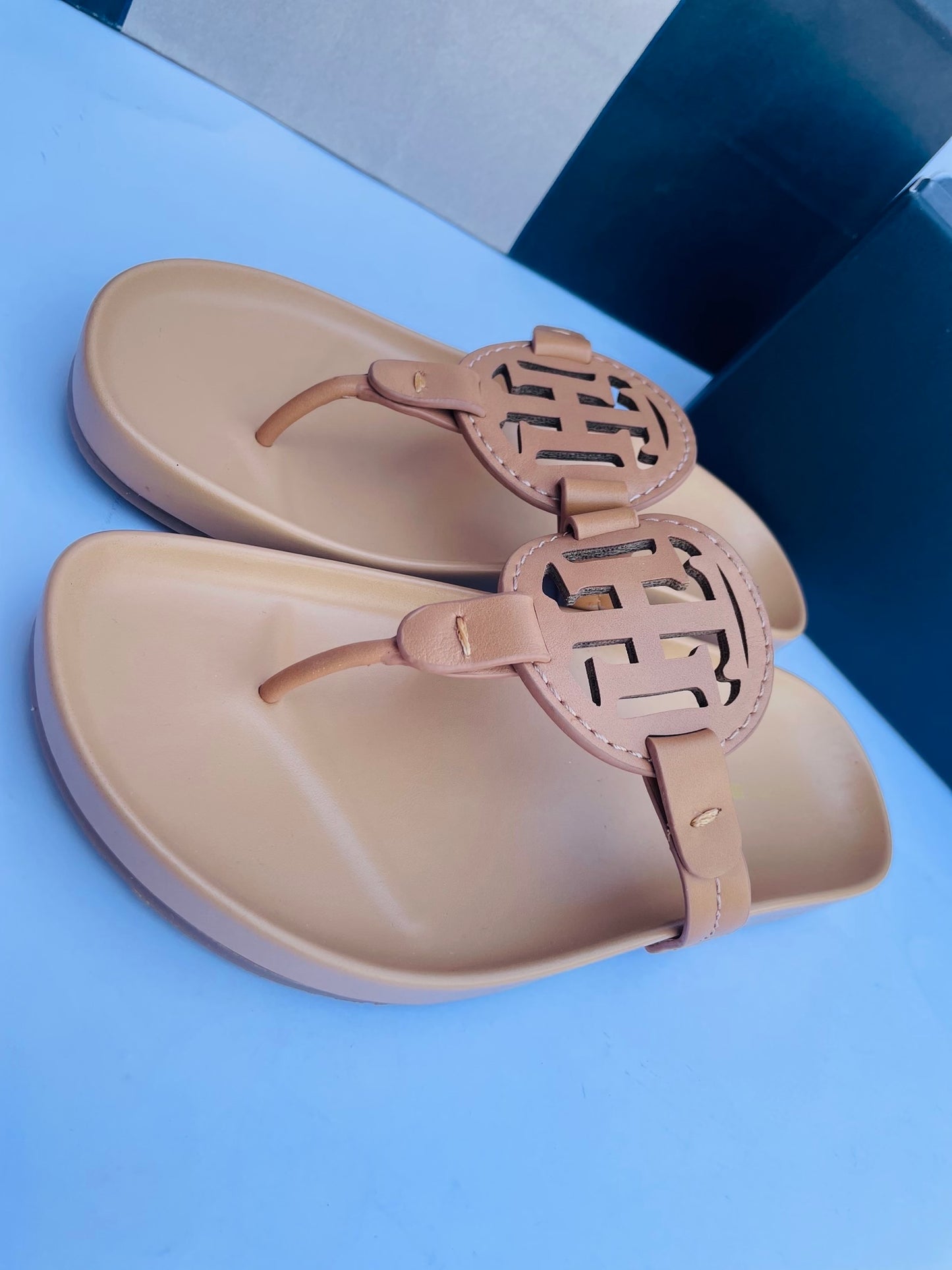 Tommy Hilfiger sandal