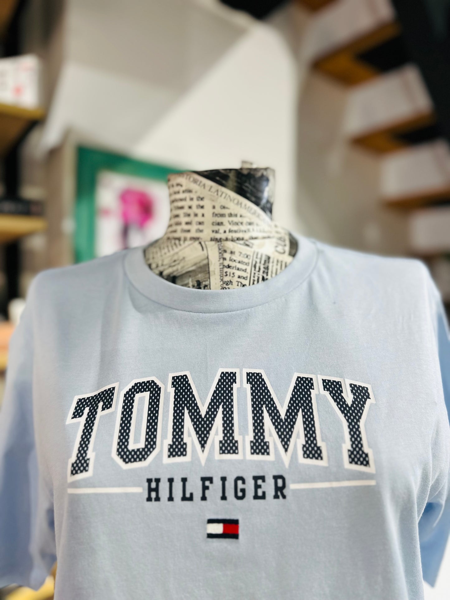 tommy hilfiger t-shirt