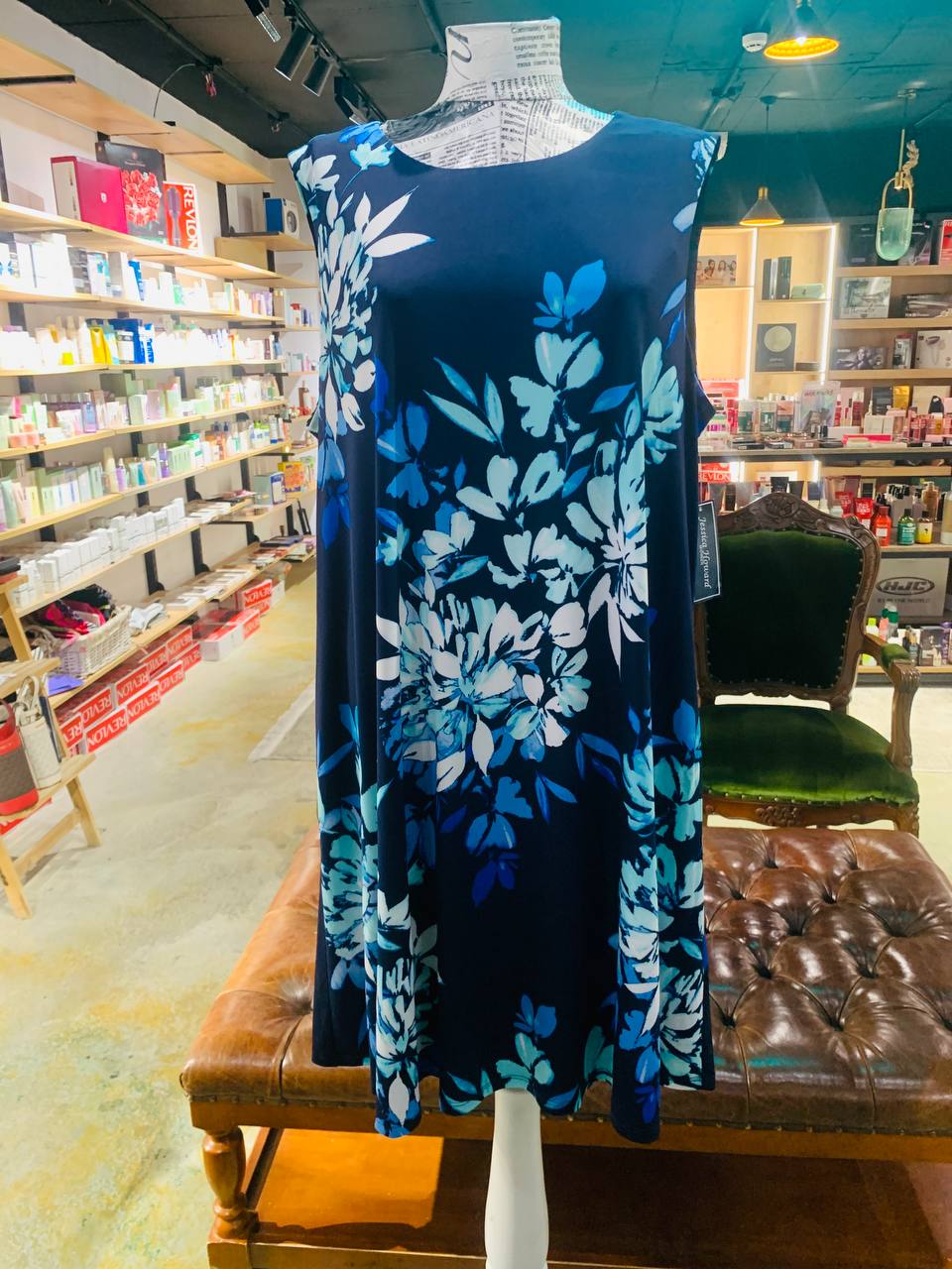 Jessica Howard dress