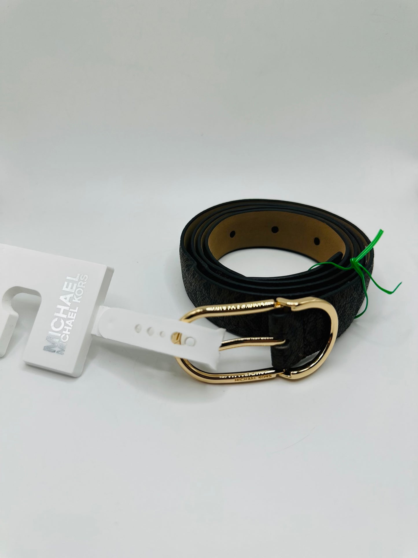 Michael kors belt size medium