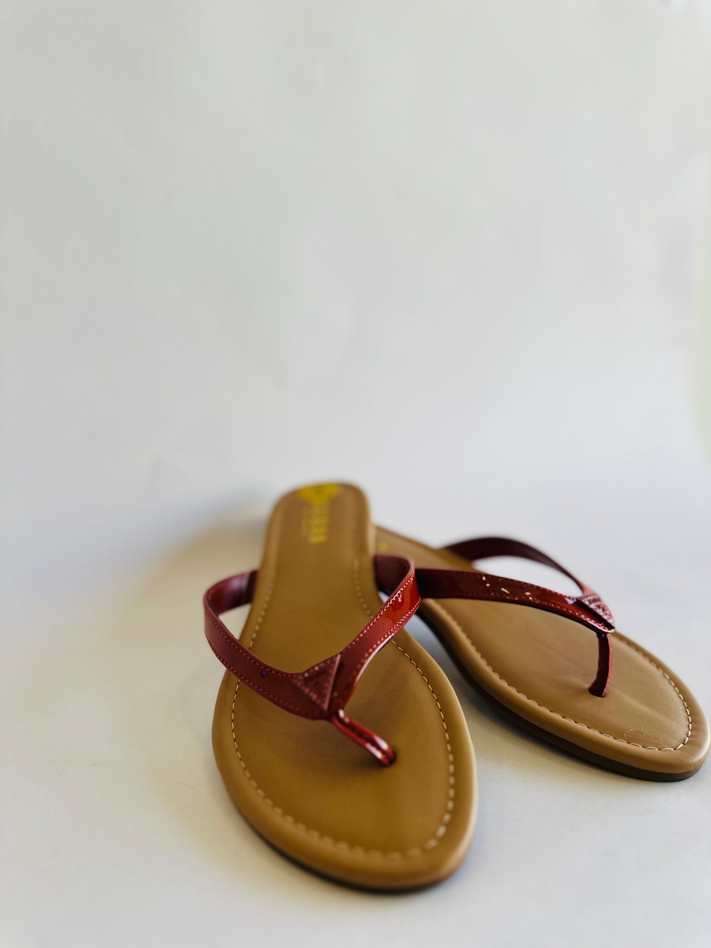 Guess sandal size 38.5