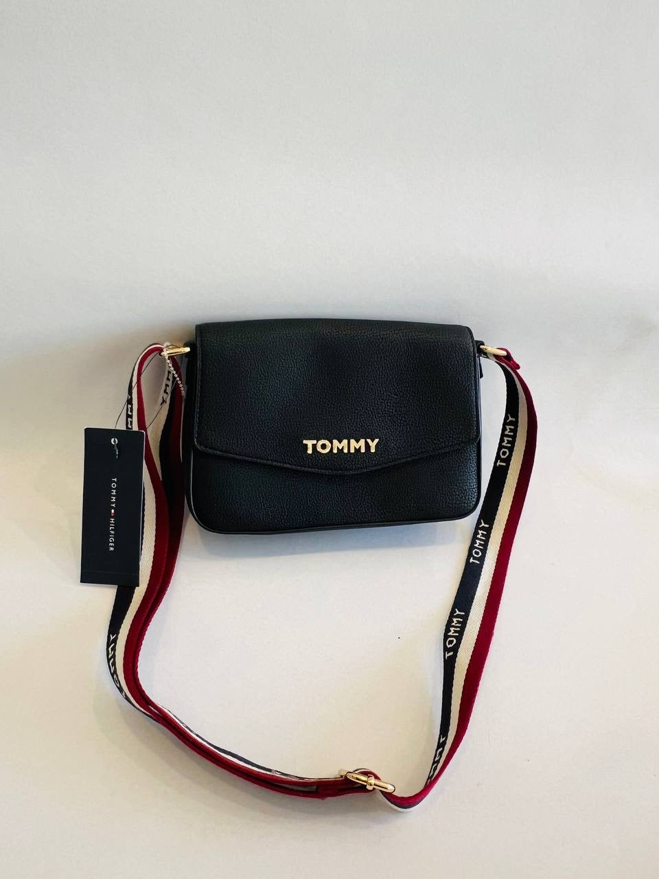 Tommy Hilfiger crossbody bag black