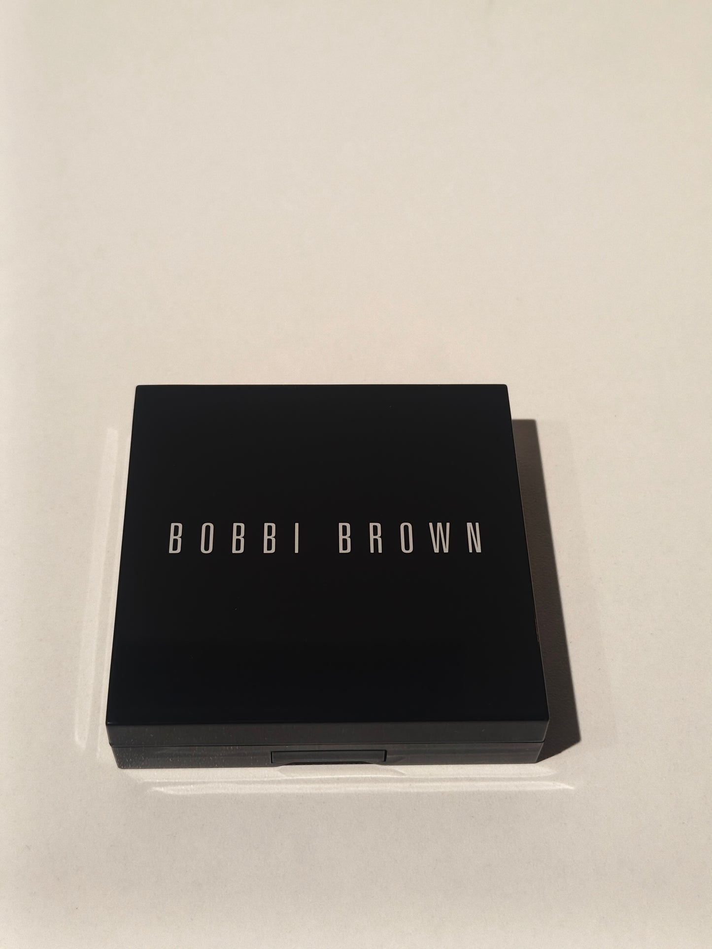 Bobbi brown pressed powder