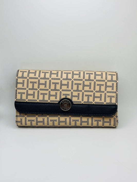 Tommy Hilfiger wallet