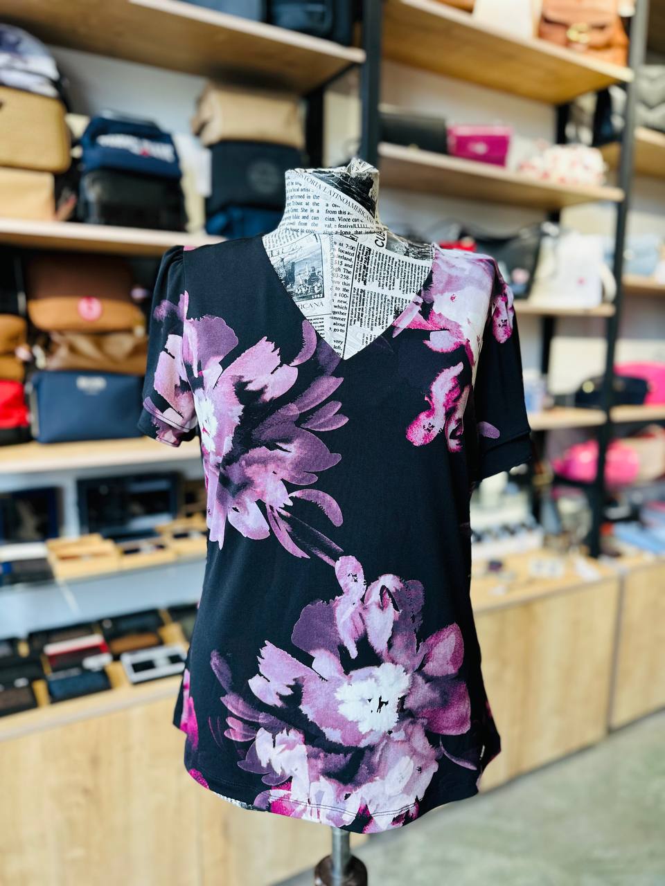 Calvin Klein top size medium