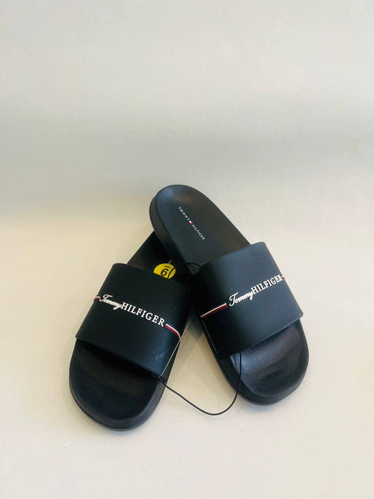 tommy hilfiger sandal size 39.5