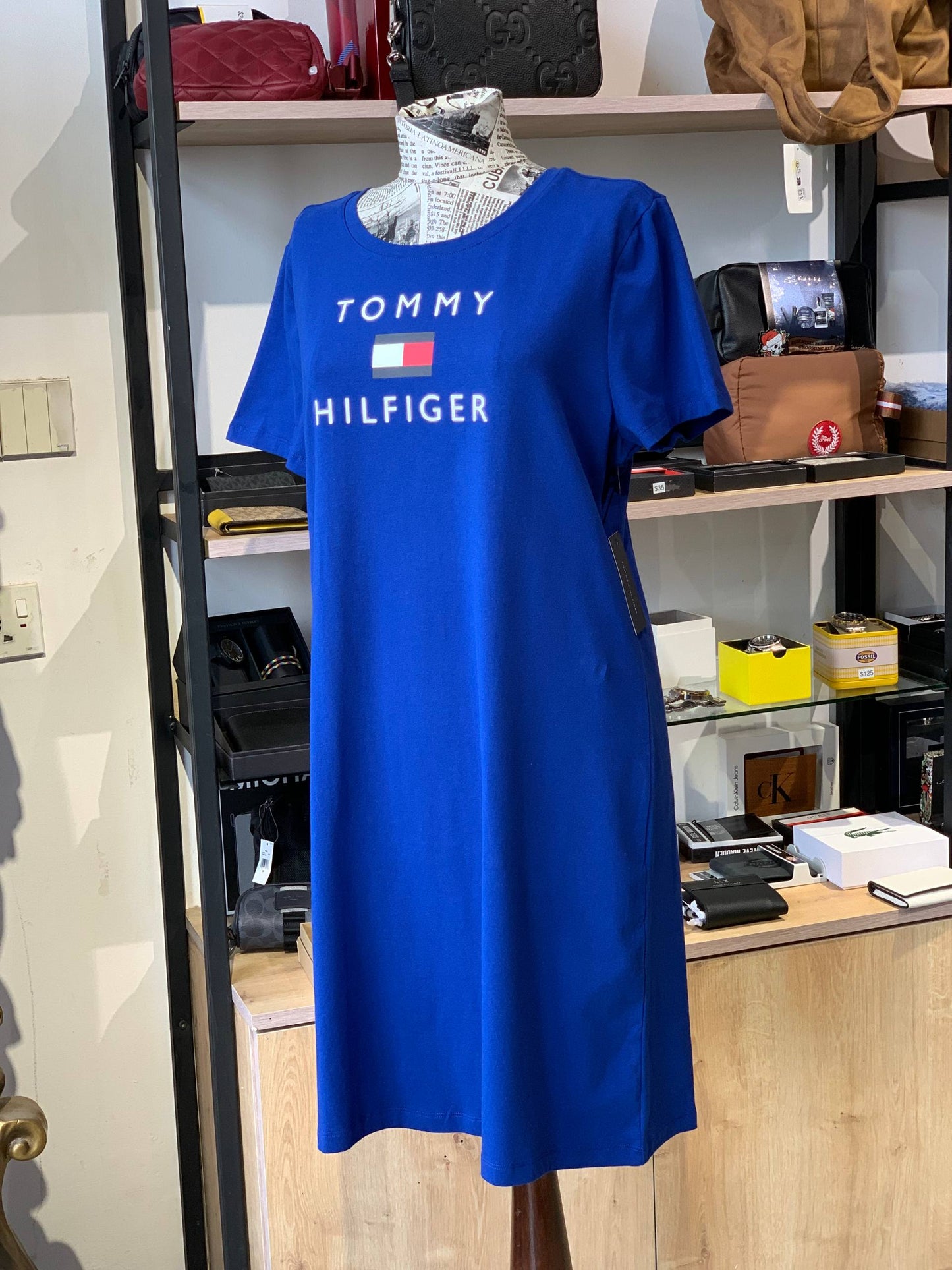 Tommy Hilfiger dress shirt size large