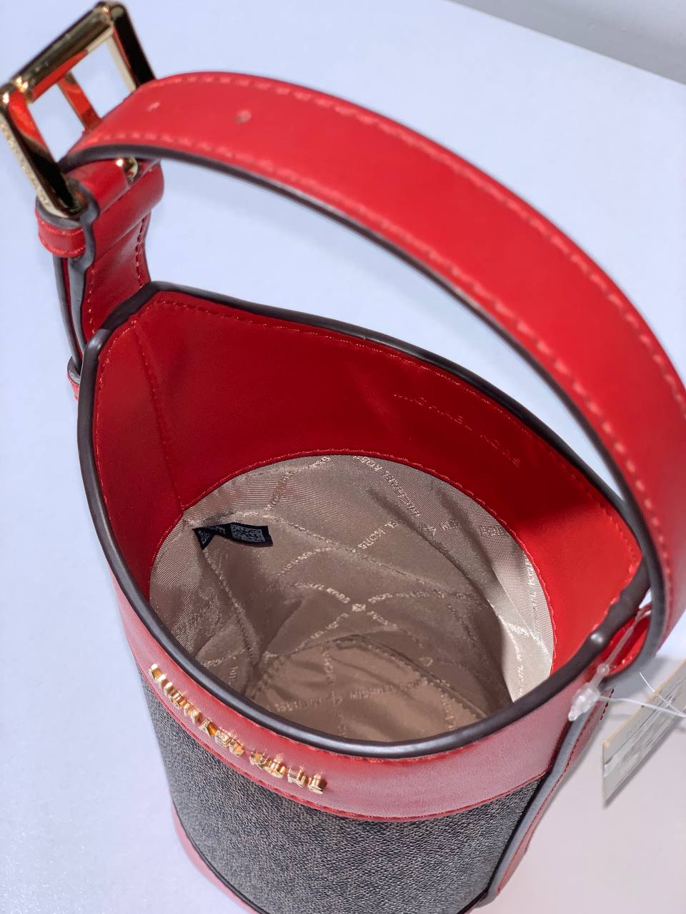 Michael kors bottle bag