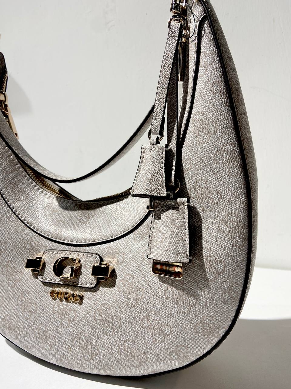 Guess bag