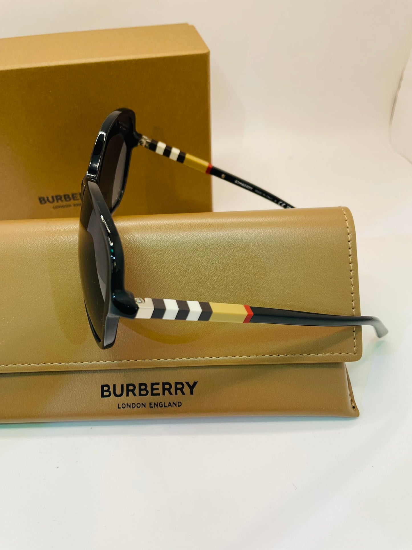 Burberry sunglasses