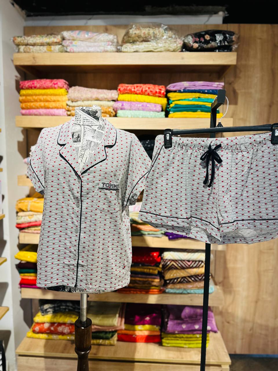 Tommy Hilfiger pajama set size large