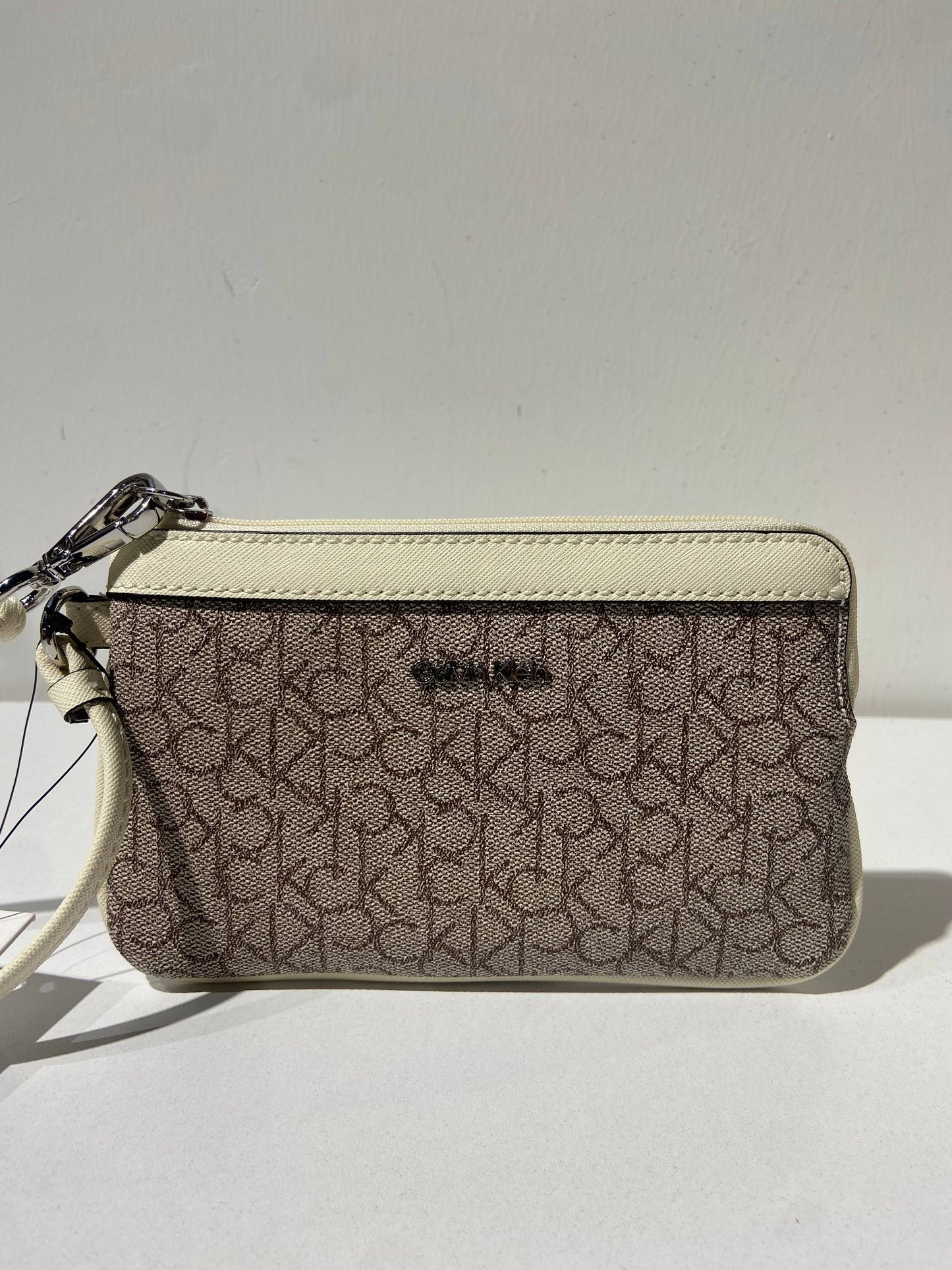 Calvin klein wallet (hand bag)