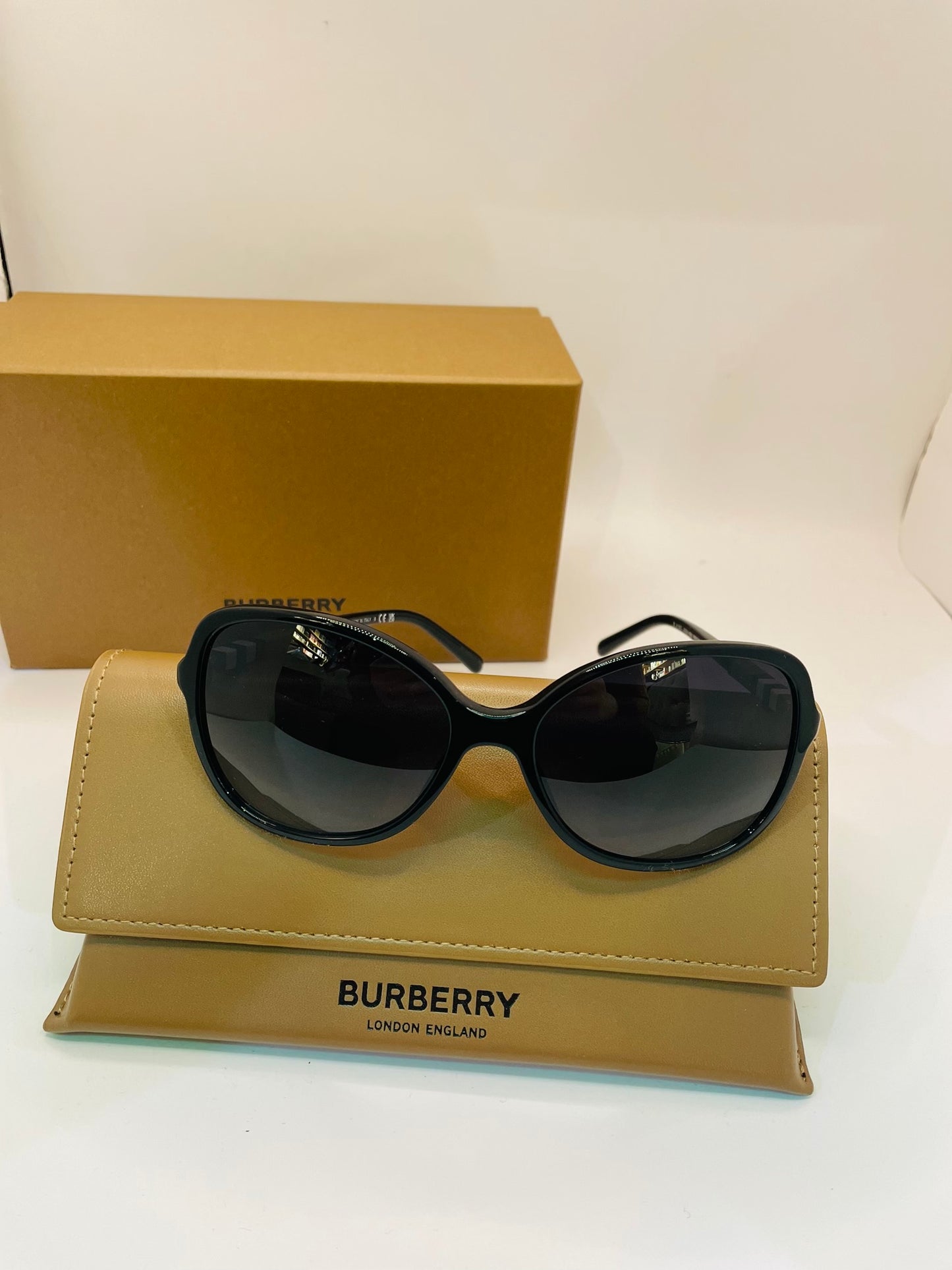 Burberry sunglasses