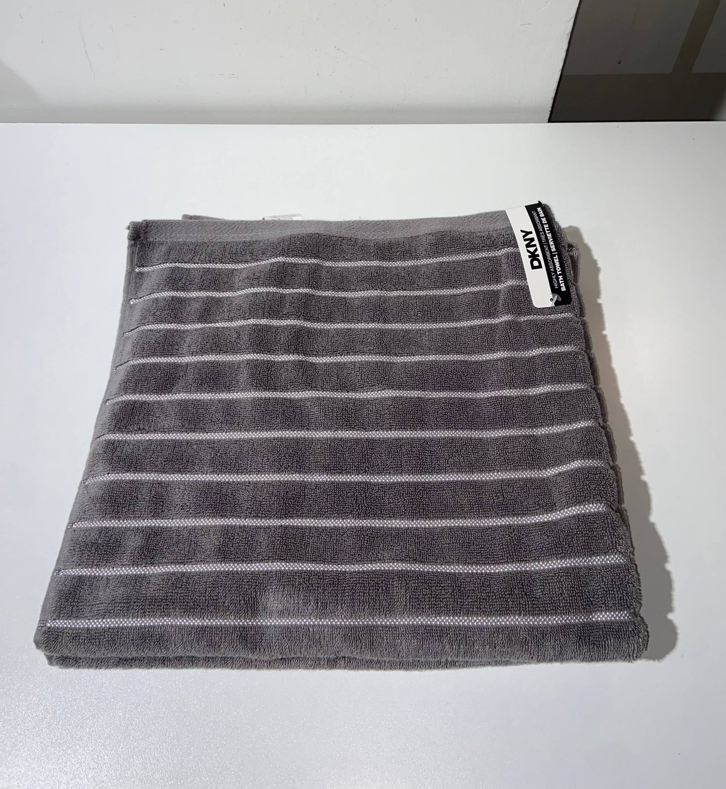 Dkny bath towel