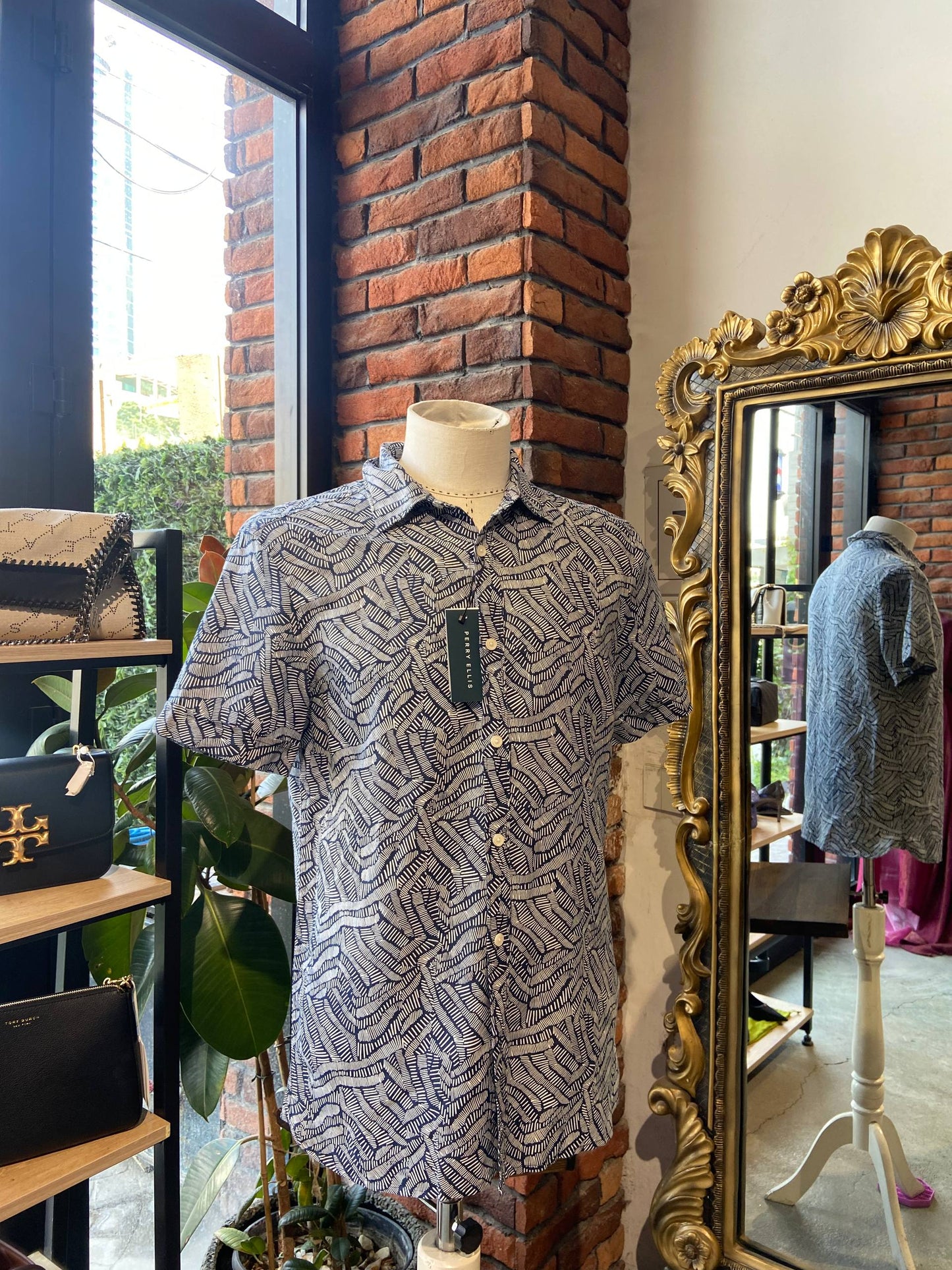 Perry Ellis blouse shirt size small