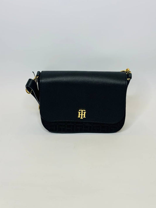 Tommy Hilfiger bag