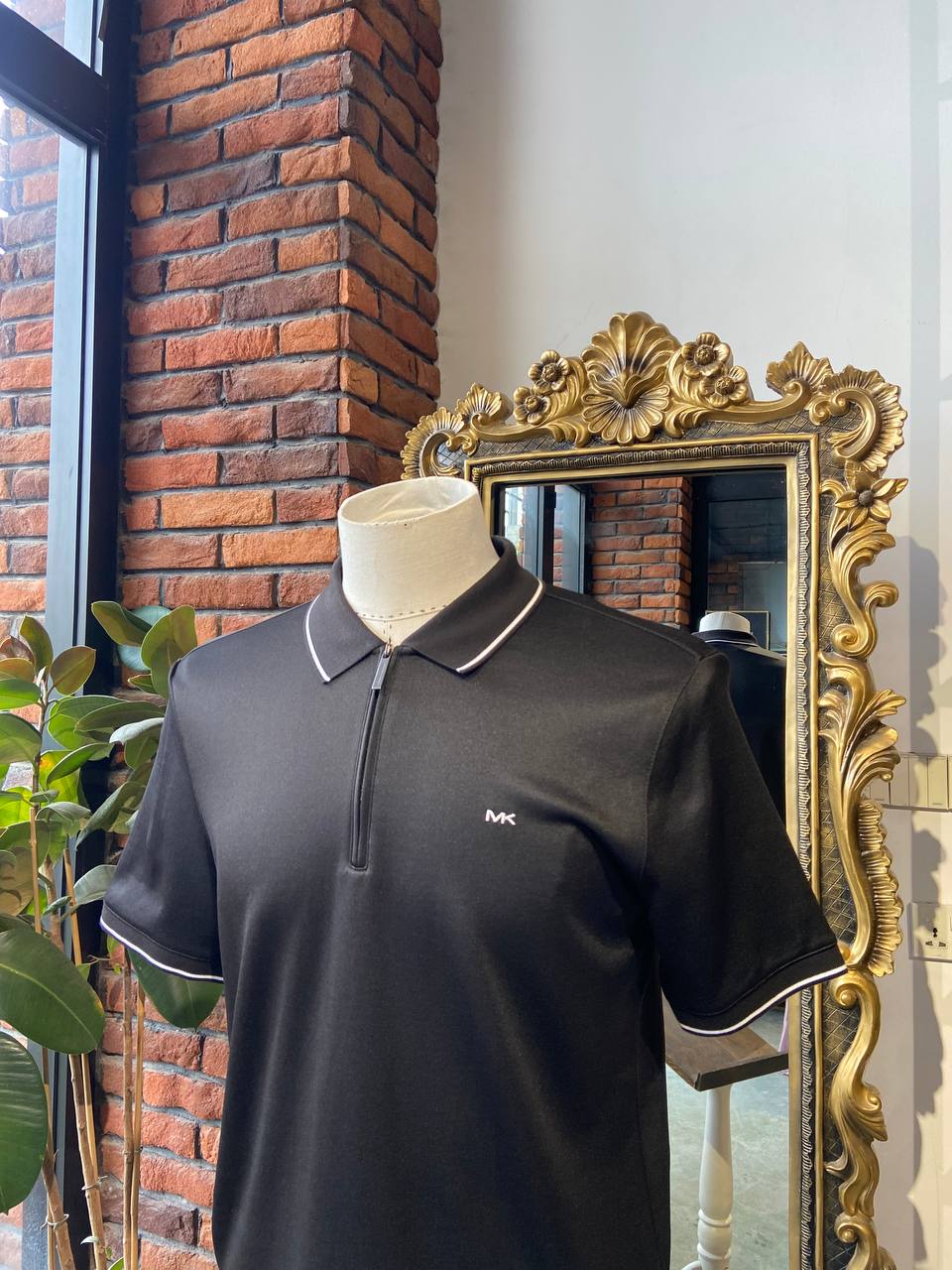Michael kors shirt Size small