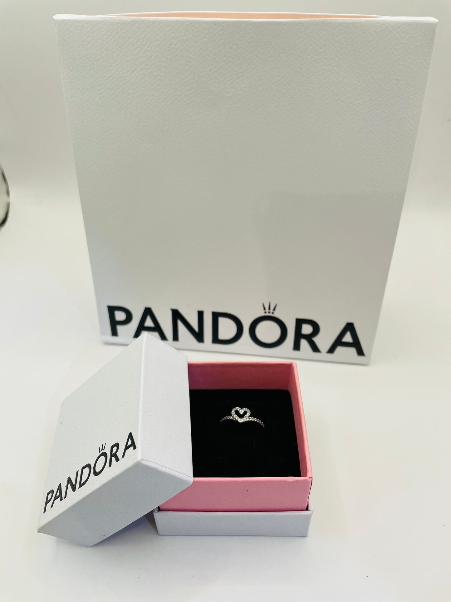 Pandora ring