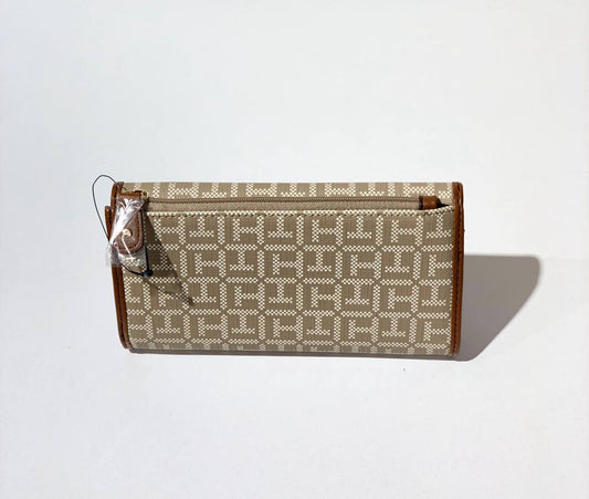 Tommy Hilfiger wallet
