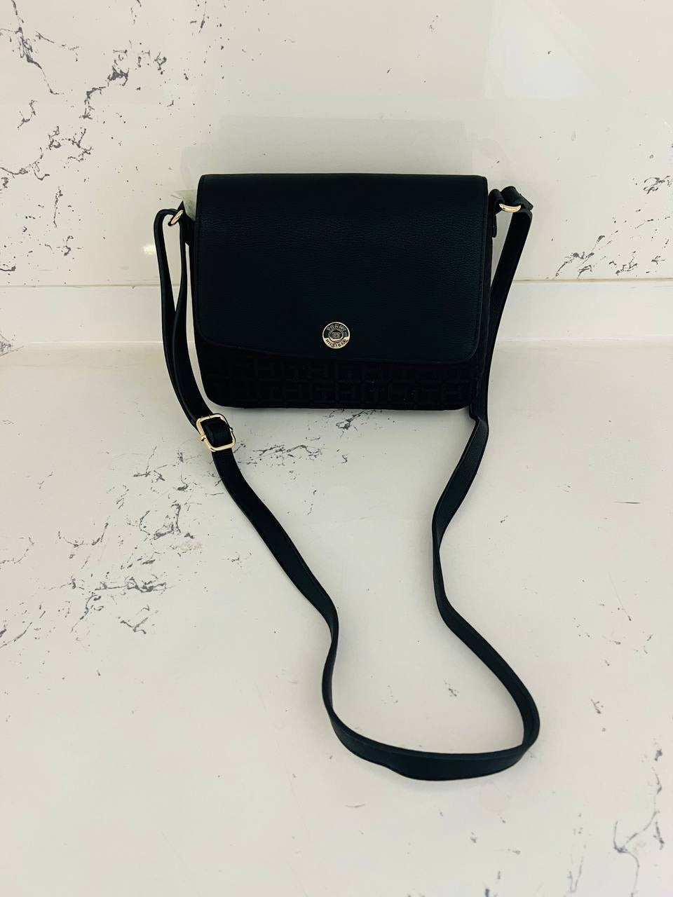 Tommy Hilfiger cross bag