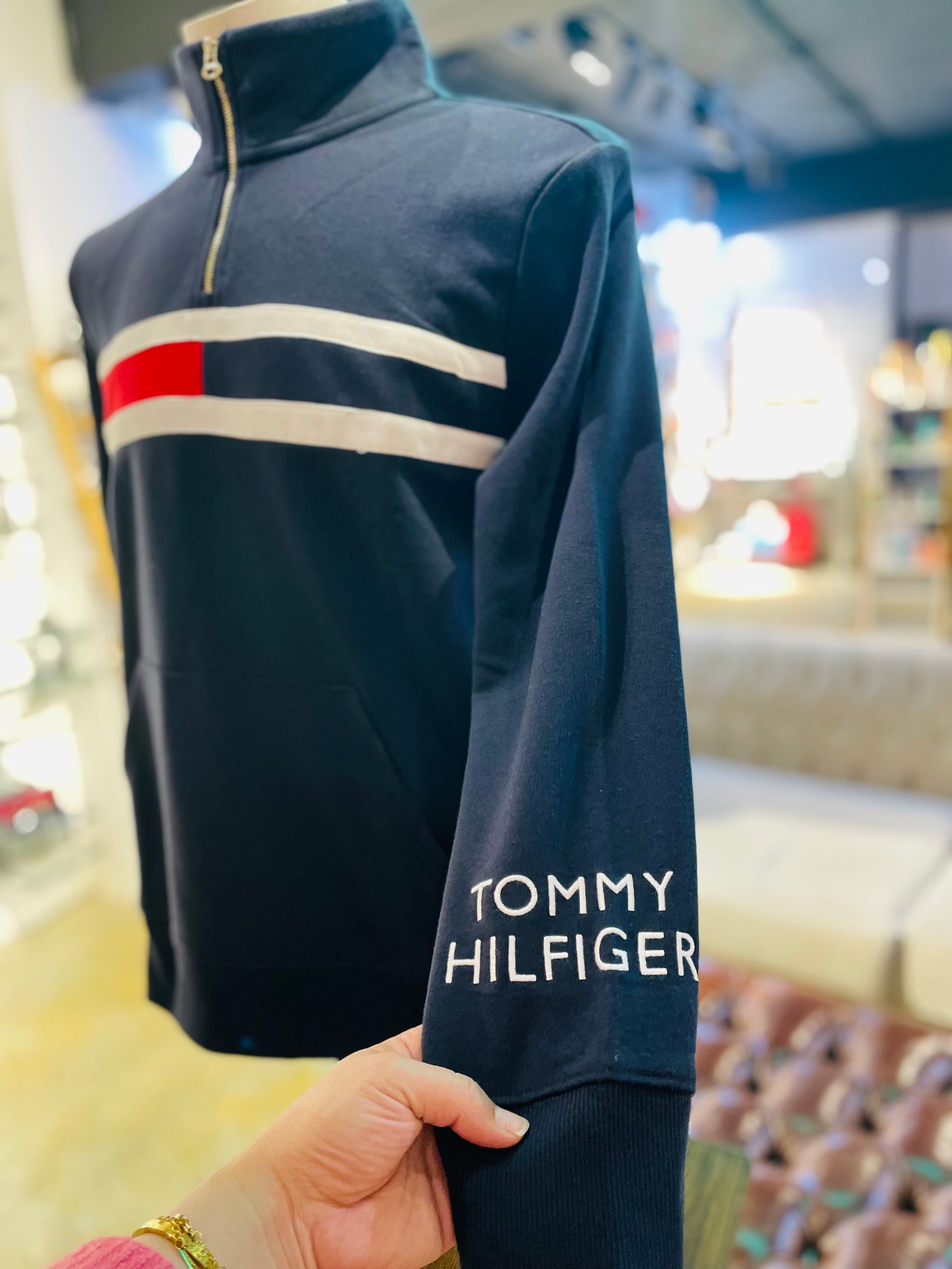 Tommy Hilfiger sweater