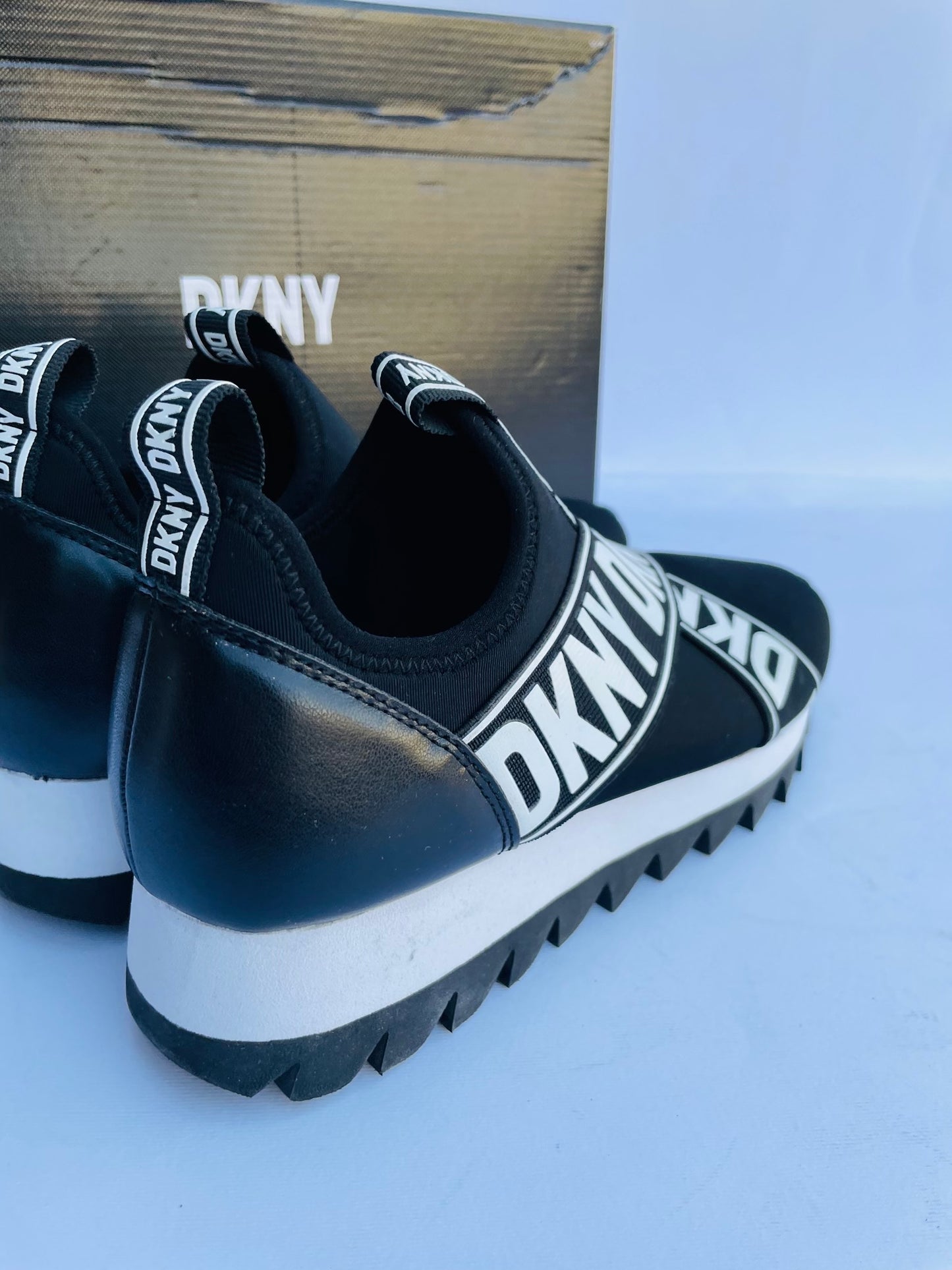 Dkny sneakers