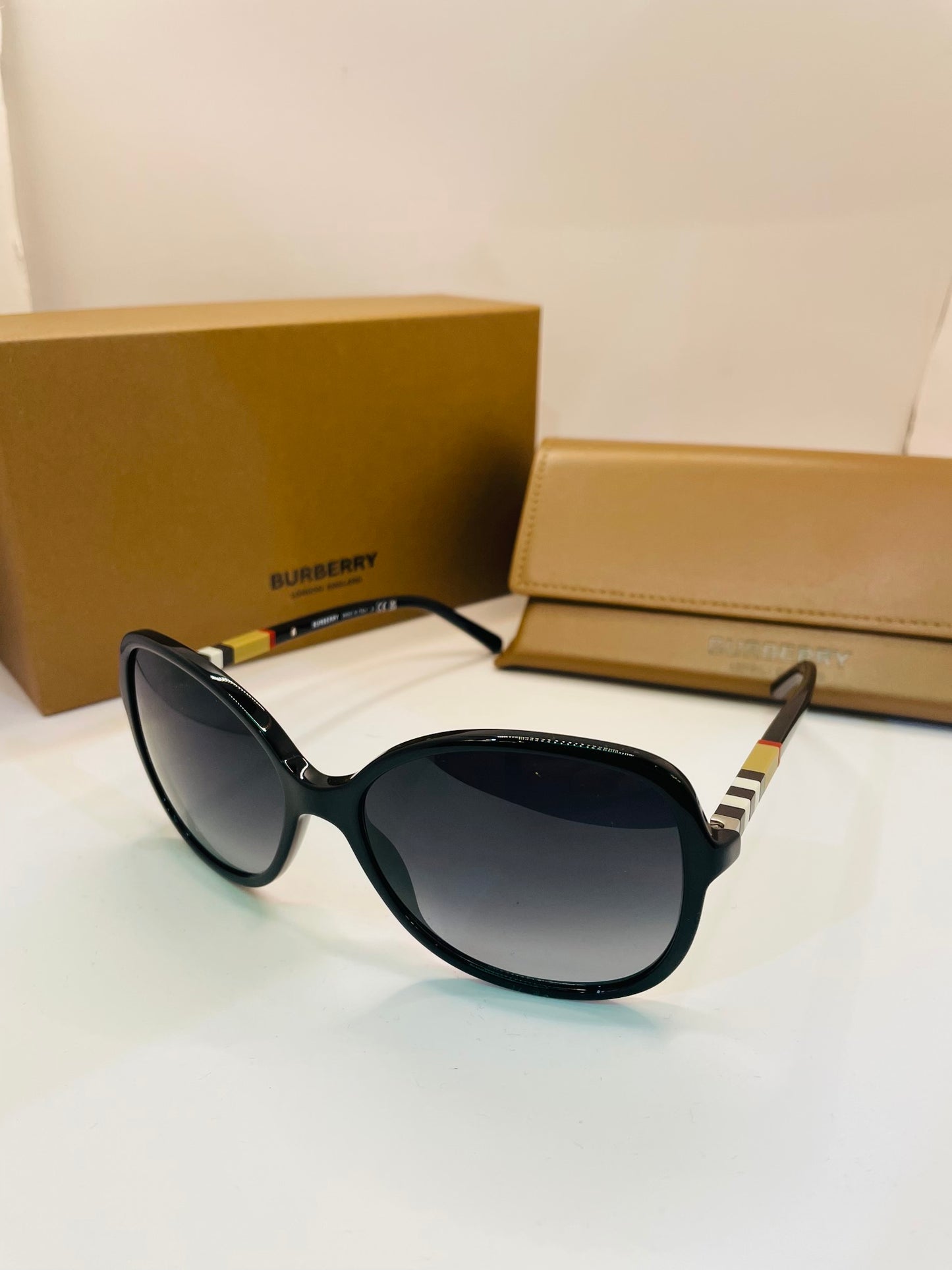 Burberry sunglasses