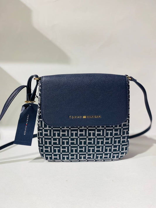 Tommy Hilfiger crossbody bag