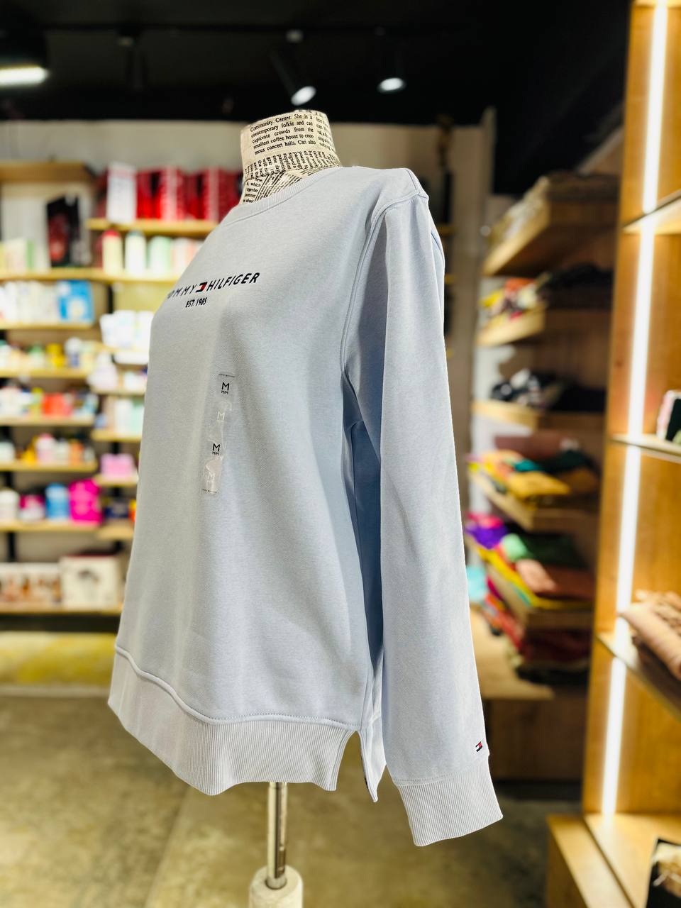Tommy Hilfiger sweater