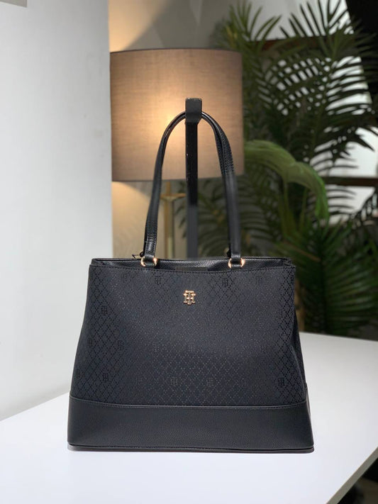 Tommy Hilfiger bag