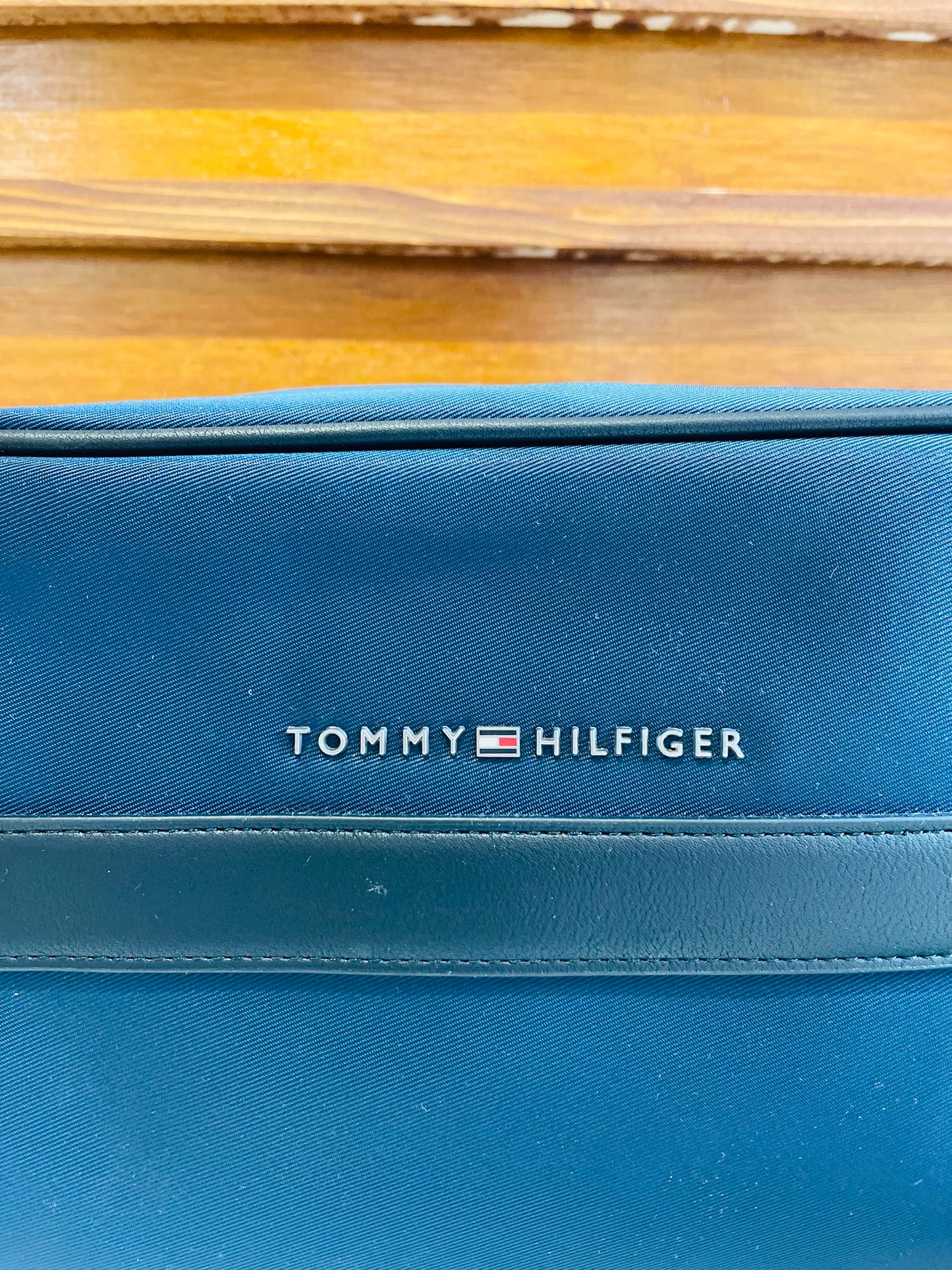 Tommy Hilfiger hand bag