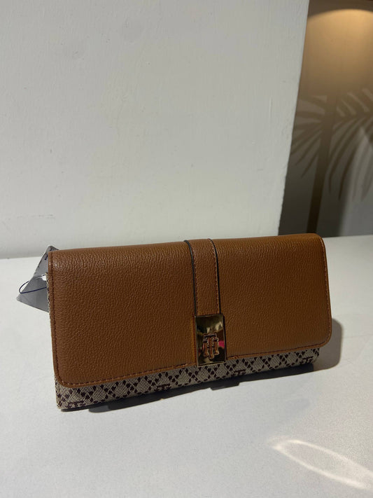 Tommy Hilfiger wallet
