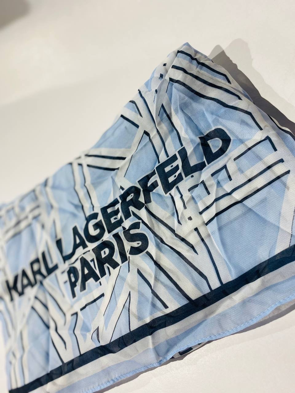 Karl lagerfeld scarf